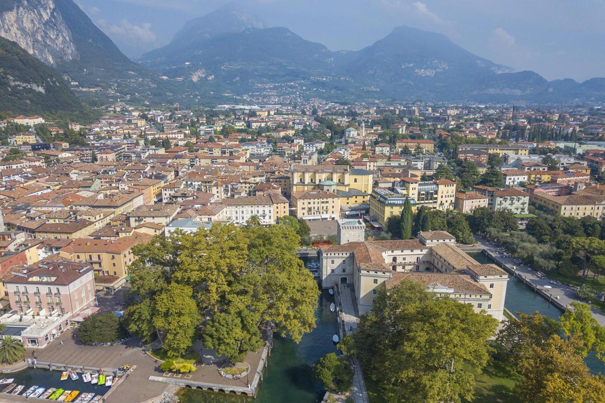 Les Di Sara 3 And 5 - Happy Riva del Garda